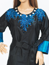 Load image into Gallery viewer, Midnight Bloom