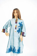 Load image into Gallery viewer, Blue Blossom